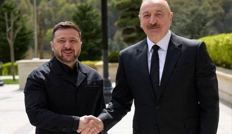 Сибіга прокоментував результати поздки Зеленського у Баку