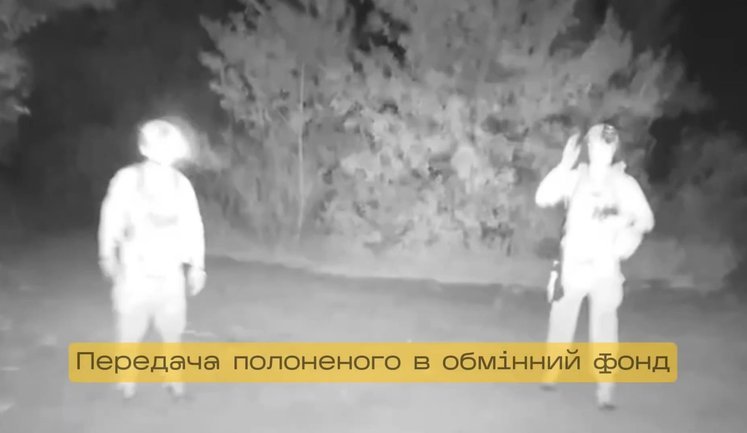 Security Service of Ukraine Alpha fighters captures Russian soldier using Droid TW-12.7 ground robot. VIDEO