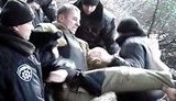 "Смотри, что в стране творится!" - в Ялте застройщики травили газом и стреляли в женщин и стариков. ВИДЕО