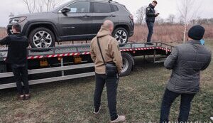 Присвоили средства на фортификации на Сумщине: разоблачена преступная группа, которая "продавала" металлопродукцию, - Нацполиция. ФОТОРЕПОРТАЖ