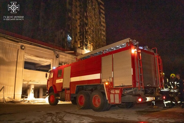 Последствия ночной атаки на Одессу 10