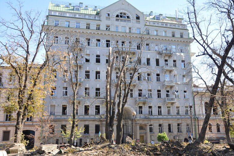 Consequences of Russian missile strikes on Kyiv 19