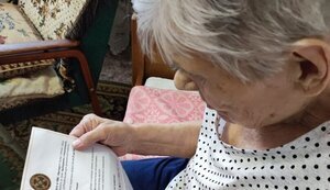 У Росії пенсіонерка замість привітання з 9 травня отримала пропозицію вступити до ПВК "Вагнер". ФОТО