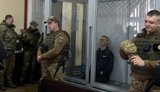 Суд досліджує речові докази у справі Зінченка