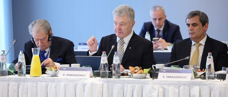 Порошенко встретился с лидерами ЕС: что он им сказал?