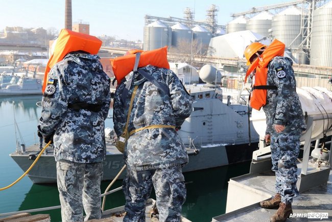 Повна бойова готовність: на кораблях і катерах ВМС ЗСУ відбуваються навчання 09 Повна бойова готовність: на кораблях і катерах ВМС ЗСУ відбуваються навчання 09