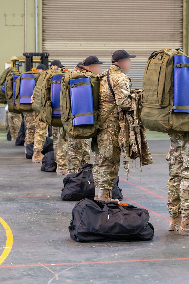 Партію зимового спорядження українським військовим передала Велика Британія 01
