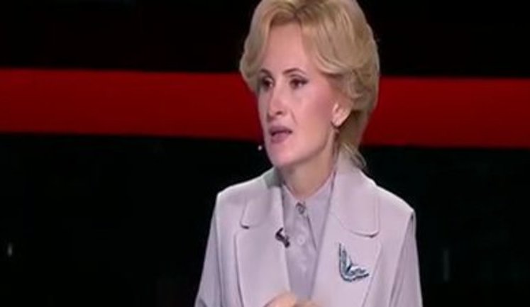"Буде ваш Apple відпочивати на галявині! Усе в нас буде своє!" - заступниця голови Держдуми РФ Ярова про розвиток російських IT-технологій. ВIДЕО