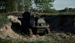 Замість популістичних "зимових" виплат можна було придбати 33 750 НРК, для евакуації поранених