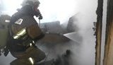 У Сумах горів гуртожиток, студентів, які опинилися в димовій пастці, евакуювали, - ДСНС. ФОТО