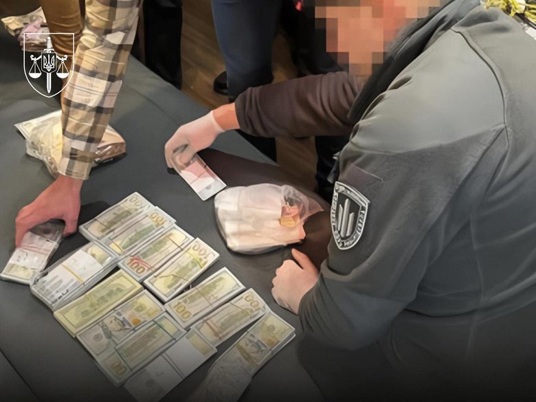 Справу щодо злочинної організації у військовій частині на Хмельниччині скерували до суду