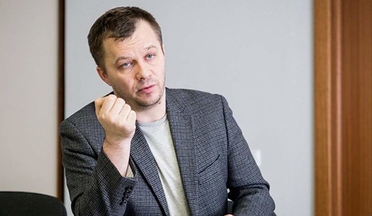 Глава НР "Укроборонпрому" Милованов назвав конгресвумен Спартц "брехливою, цинічною політичною твариною" через її вимогу відставки Єрмака