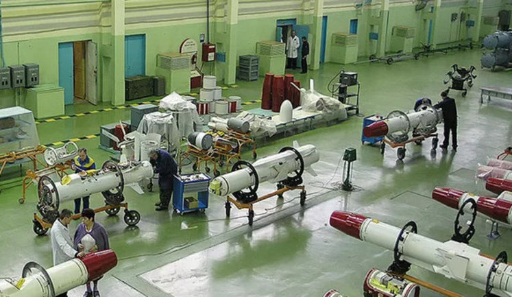 Russia produces 25 "Kalibr", 2 "Kinzhal", 35 Kh-101, 5 9M723 ballistic missiles for Iskander-M per month, - Defence Intelligence