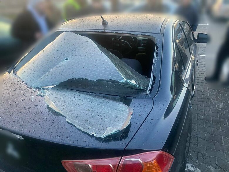 Наслідки ракетної атаки РФ на Київщину: пошкоджено житлові будинки, 1 людина дістала поранення 04