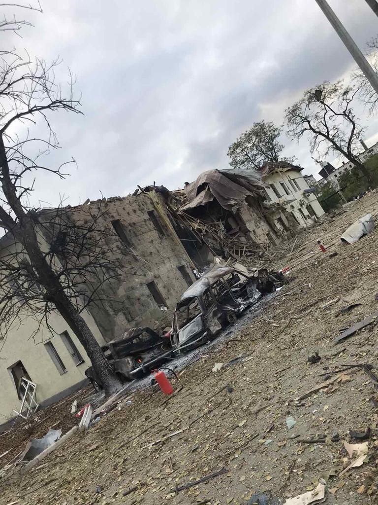 Обстріли Донеччини: Авдіївка зазнала ракетних ударів, під обстрілами Вугледар та Максимівка. Є жертви 03