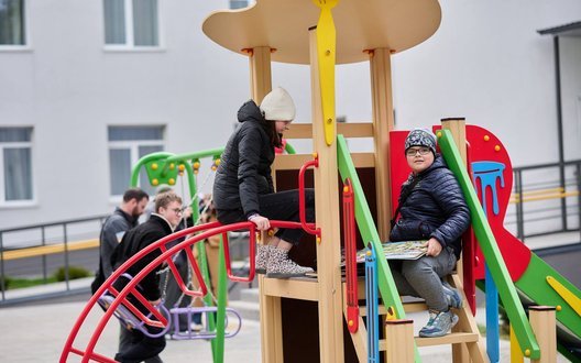 У Славутичі відкрили соціальне житло для понад 100 переселенців