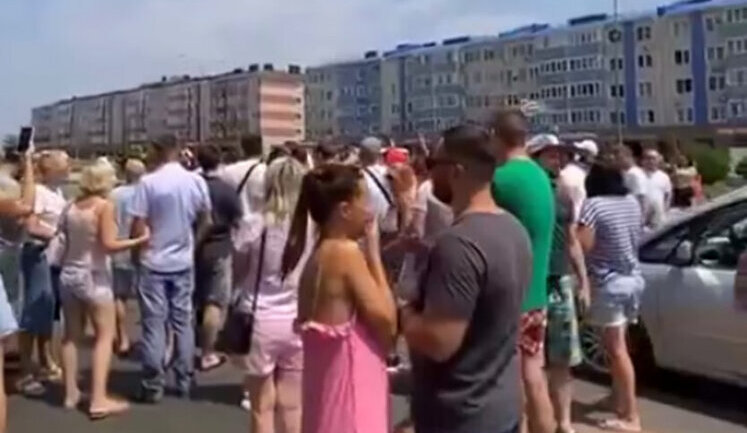 У Краснодарі та Анапі росіяни протестують проти вимкнення світла та води, почалися затримання. ВIДЕО