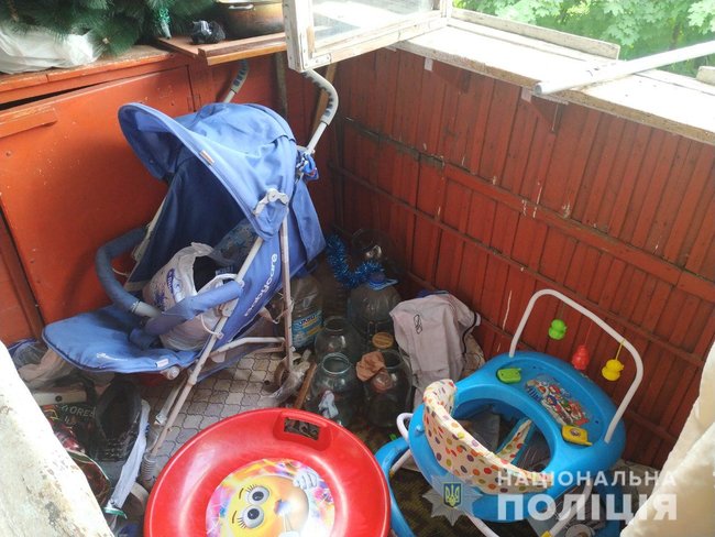 Прохожий в Харькове спас двухлетнего мальчика, выпавшего с шестого этажа 02