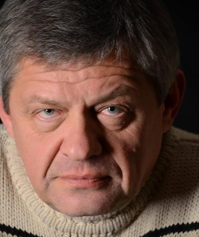 волонтер