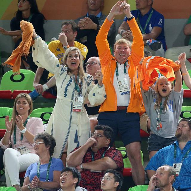 вышиванка королева