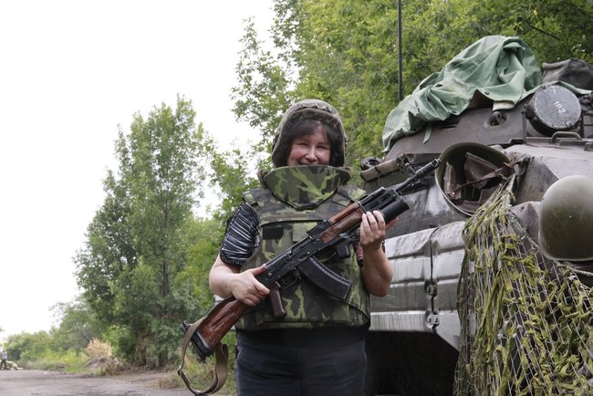 Старший офіцер прес-центру оперативного командування Північ Олена Мокренчук: Від початку війни мріяла писати про героїзм українських військових 04
