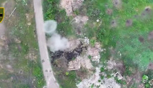 Дронарі 28-ї ОМБр підсмажили операторів БпЛА та з десяток транспортних засобів окупантів. ВIДЕО