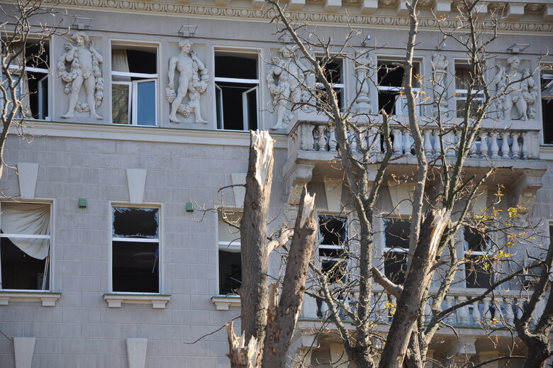 Consequences of Russian missile strikes on Kyiv 18