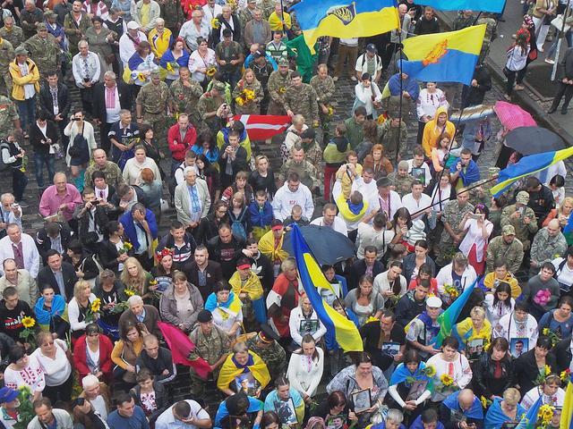 киев марш нескорених непокоренных хода