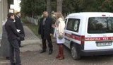 "Ничего мы не дарили. Это невозможно", - на Буковине победивший кандидат-"регионал" отобрал ранее подаренную "скорую". + ВИДЕО