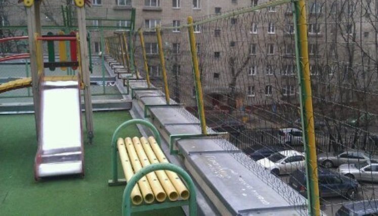 В Украине разрешили проектировать детские площадки на крышах небольших зданий, - Кабмин