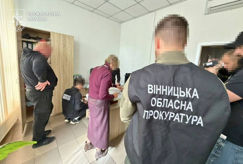 На Вінниччині продавали іноземцям фіктивне працевлаштування