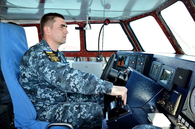 В Одессе прошла проверка мореходных качеств нового десантно-штурмового катера типа Кентавр 02 В Одессе прошла проверка мореходных качеств нового десантно-штурмового катера типа Кентавр 02