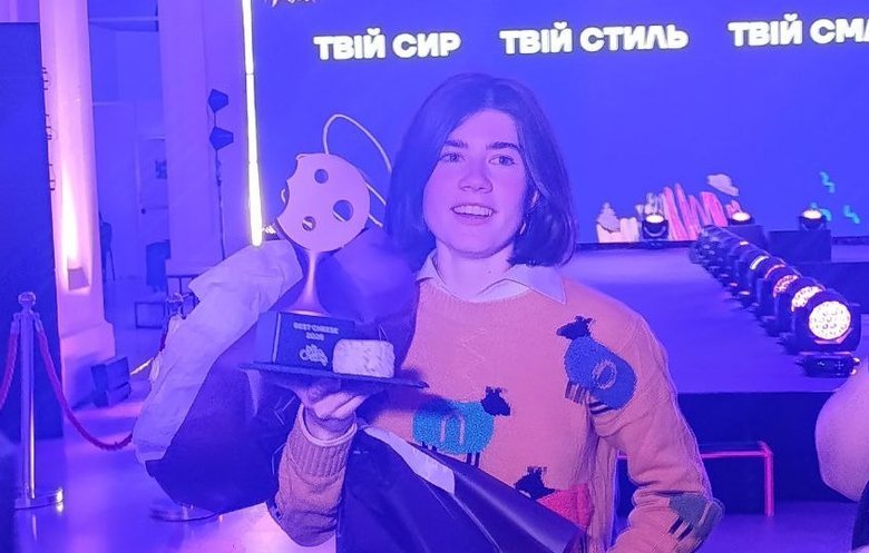 співвласниця та головна сироварка ферми-агросадиби "Ясна" Дана Серьогіна
