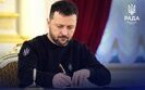 Зеленський нагородив 321 військового