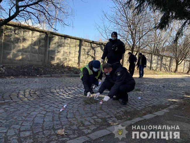 Перестрелка в Мукачево, двое мужчин ранены, - Нацполиция 01