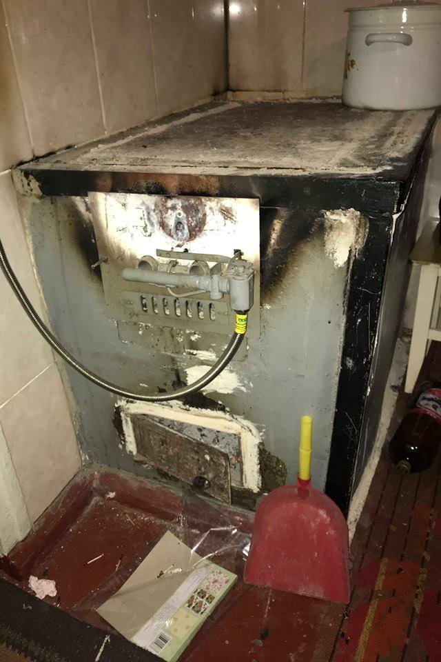 Троє молодих людей померли на Луганщині за незясованих обставин, - Нацполіція 01