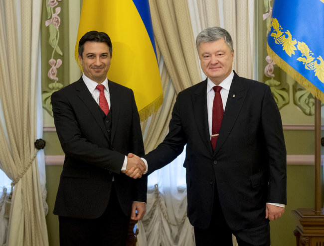 Порошенко прийняв вірчі грамоти у послів Пакистану, Туреччини та Японії 02