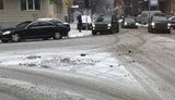 Нашлось время "для наслаждений": Янукович приехал на работу к 11 часам дня. ФОТО