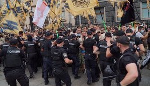 Монастырский о нарушениях на акциях протеста: Никаким общественным или политическим движениям индульгенций быть не может