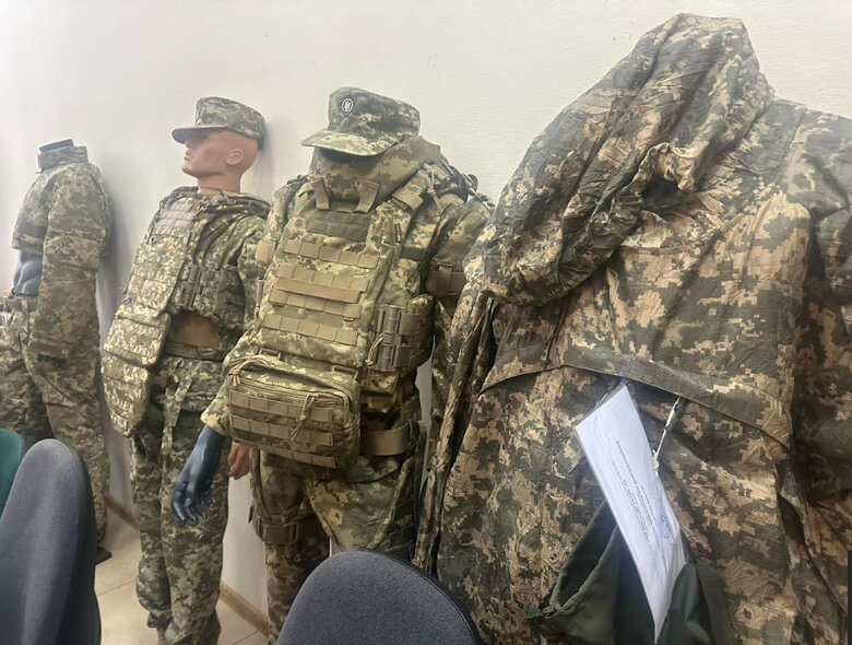 Зразки зимового одягу для ЗСУ