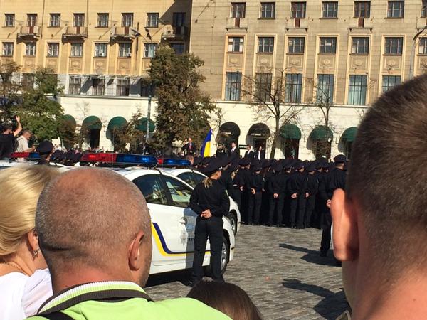 харьков полиция патрульная патрульные присяга.