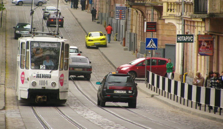 Trash talk: how beautiful, progressive Lviv became overrun with rubbish
