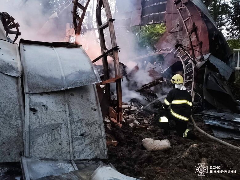 Пожежа на об'єкті критичної інфраструктури на Вінниччині