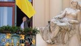 флаг украины прага