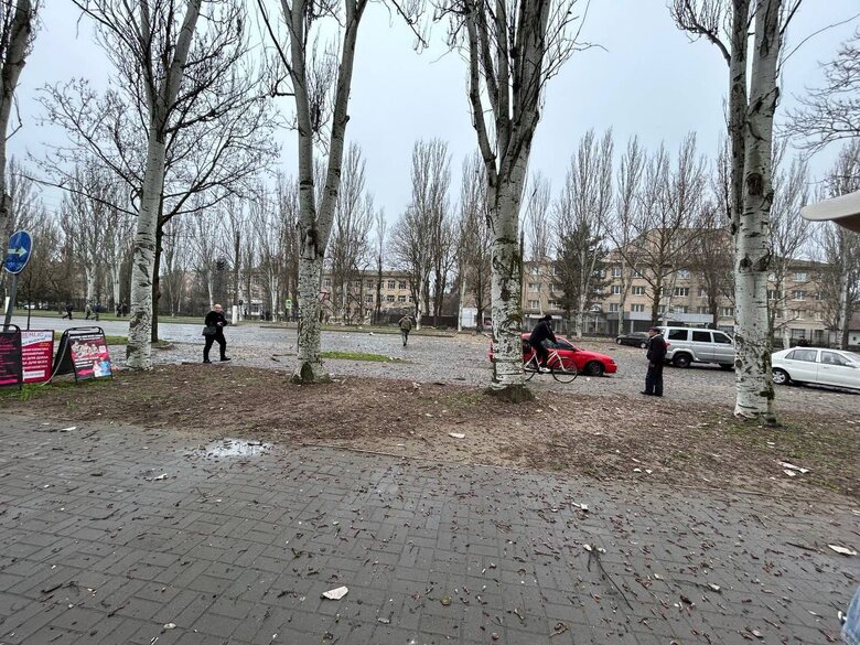 У Мелітополі пролунало декілька вибухів, пошкоджено будівлю, де розміщувалися російські силові структури, - Федоров 03