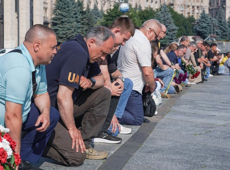 прощання з пілотами