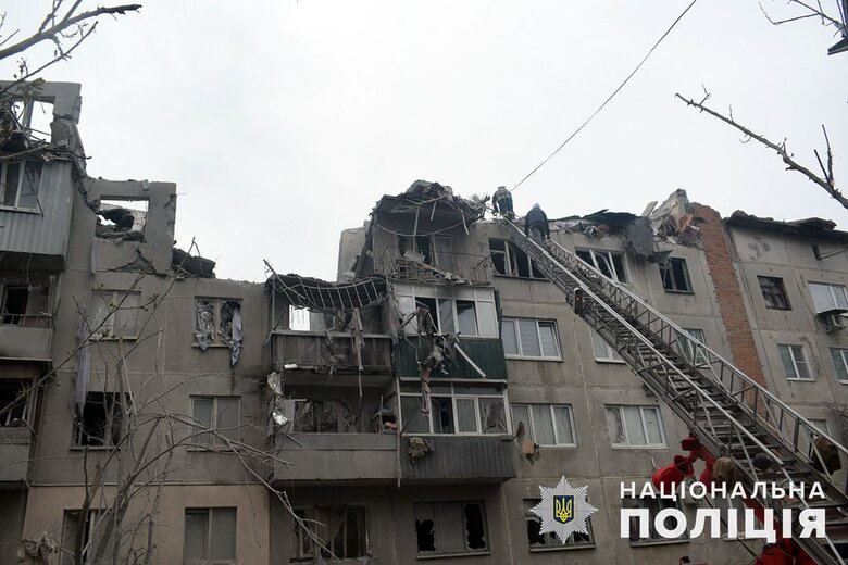 Последствия вражеских обстрелов Донецкой области 02