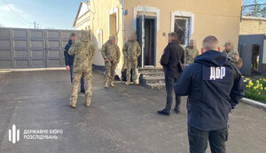 Родичам замкомбата майже рік платили "бойові", хоча ті не були на фронті, - ДБР. ВІДЕО+ФОТОрепортаж