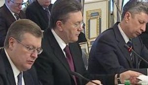 Новый географический конфуз Президента: Янукович перепутал Туркменистан с Казахстаном. + ВИДЕО.