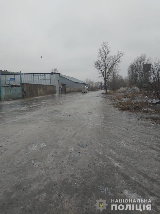 Двое прохожих задержали и сдали полиции 22-летнего злоумышленника, изнасиловавшего 50-летнюю женщину, - полиция Харьковщины 01 Двое прохожих задержали и сдали полиции 22-летнего злоумышленника, изнасиловавшего 50-летнюю женщину, - полиция Харьковщины 01